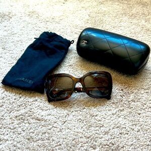 Chanel polarized sunglasses